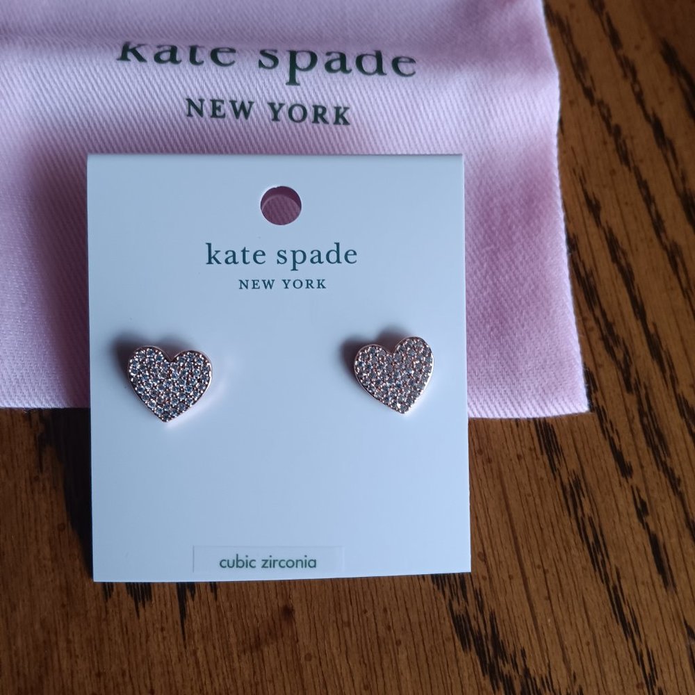 *Price Drop* New Kate Spade Yours Truly Pave Heart Studs - Picture 2 of 5
